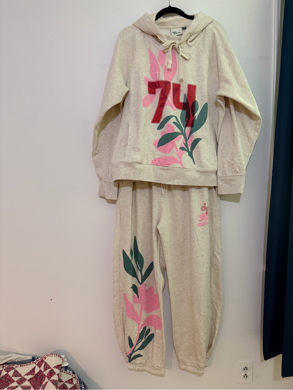 Anthropologie sweat set size M - Picture 2 of 5